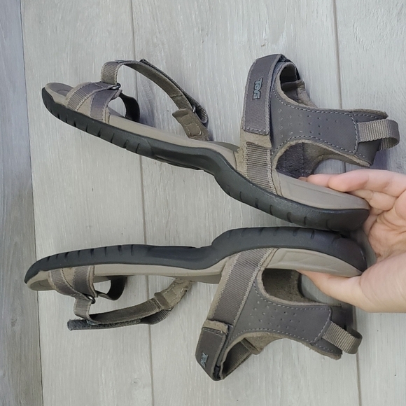 Teva Women Vera Water-ready  Outdoor Hiking Hook&loop Sandals shoes sz 10 - Picture 10 of 12